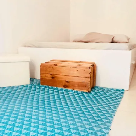 Homestay szállás White In A Seaview Xgħajra